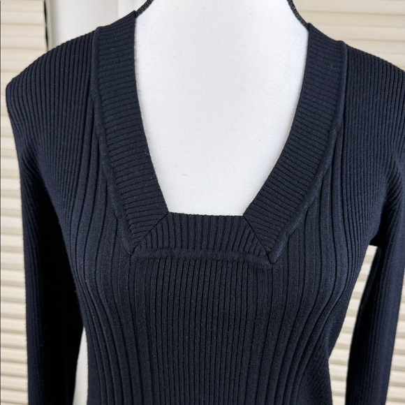 Black Ribbed Knit Sweater - Picture 3 of 13